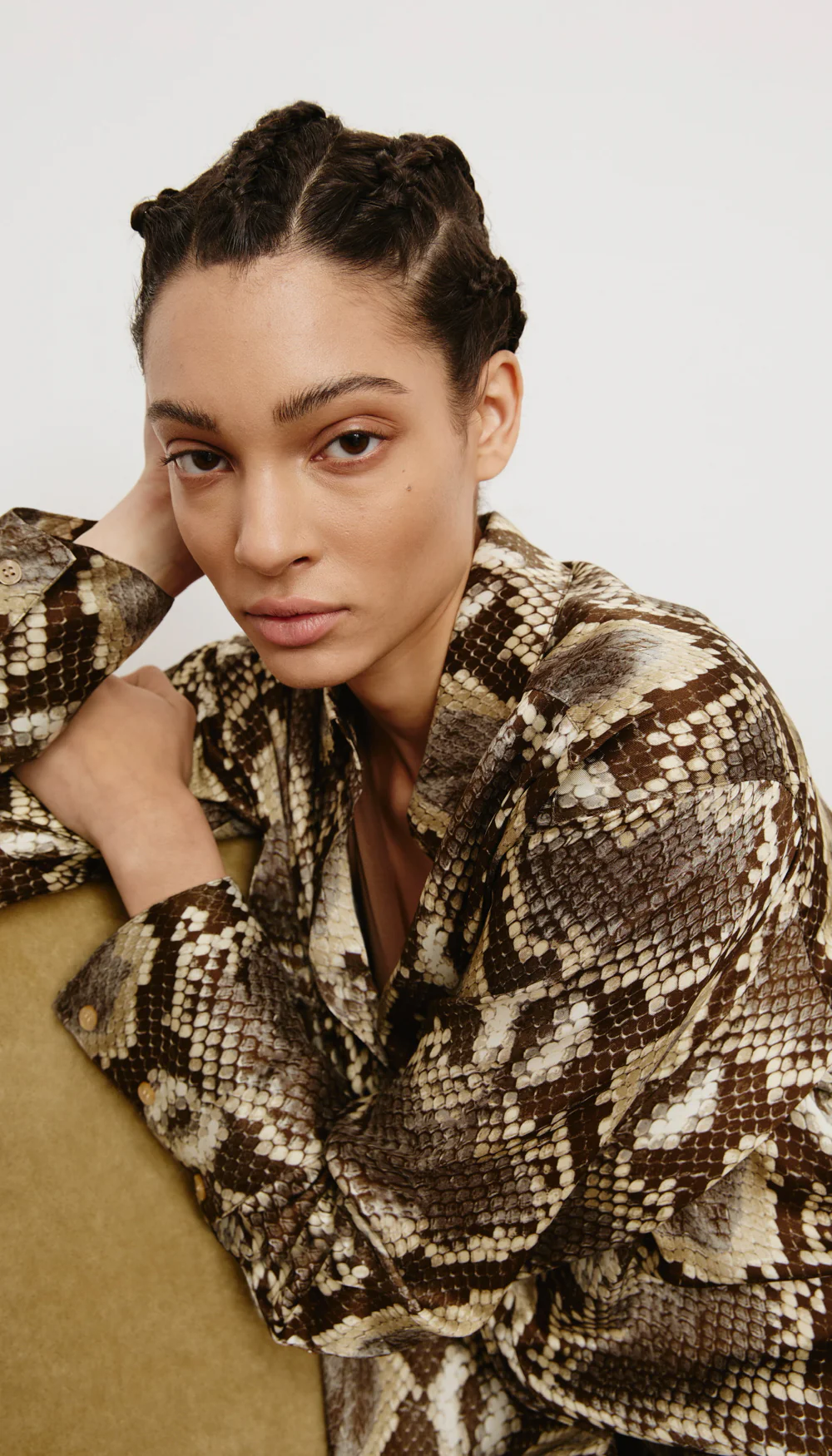 Classic Relaxed Shirt - Image 6