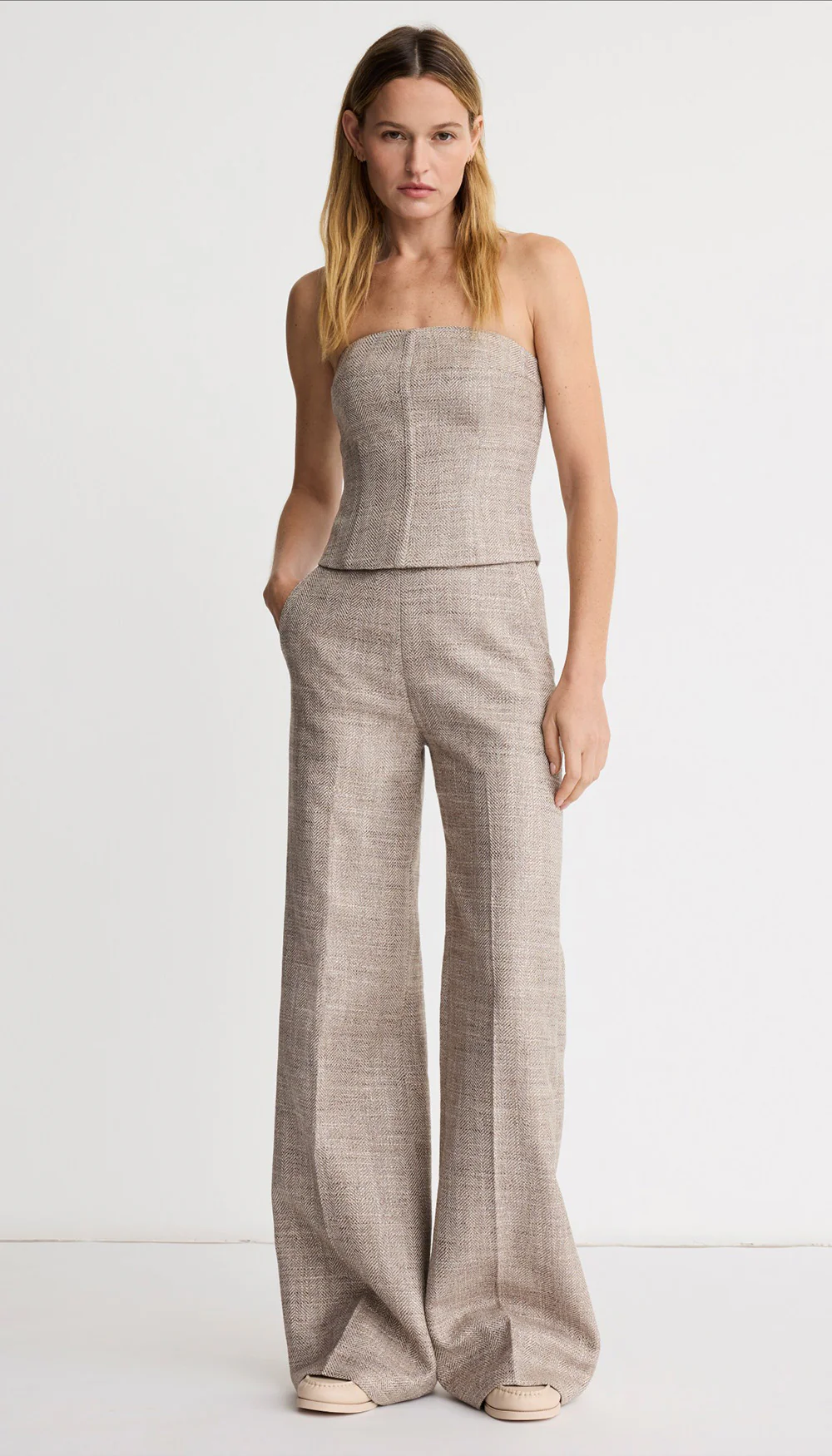 High Rise Wide Leg Pant - Image 4