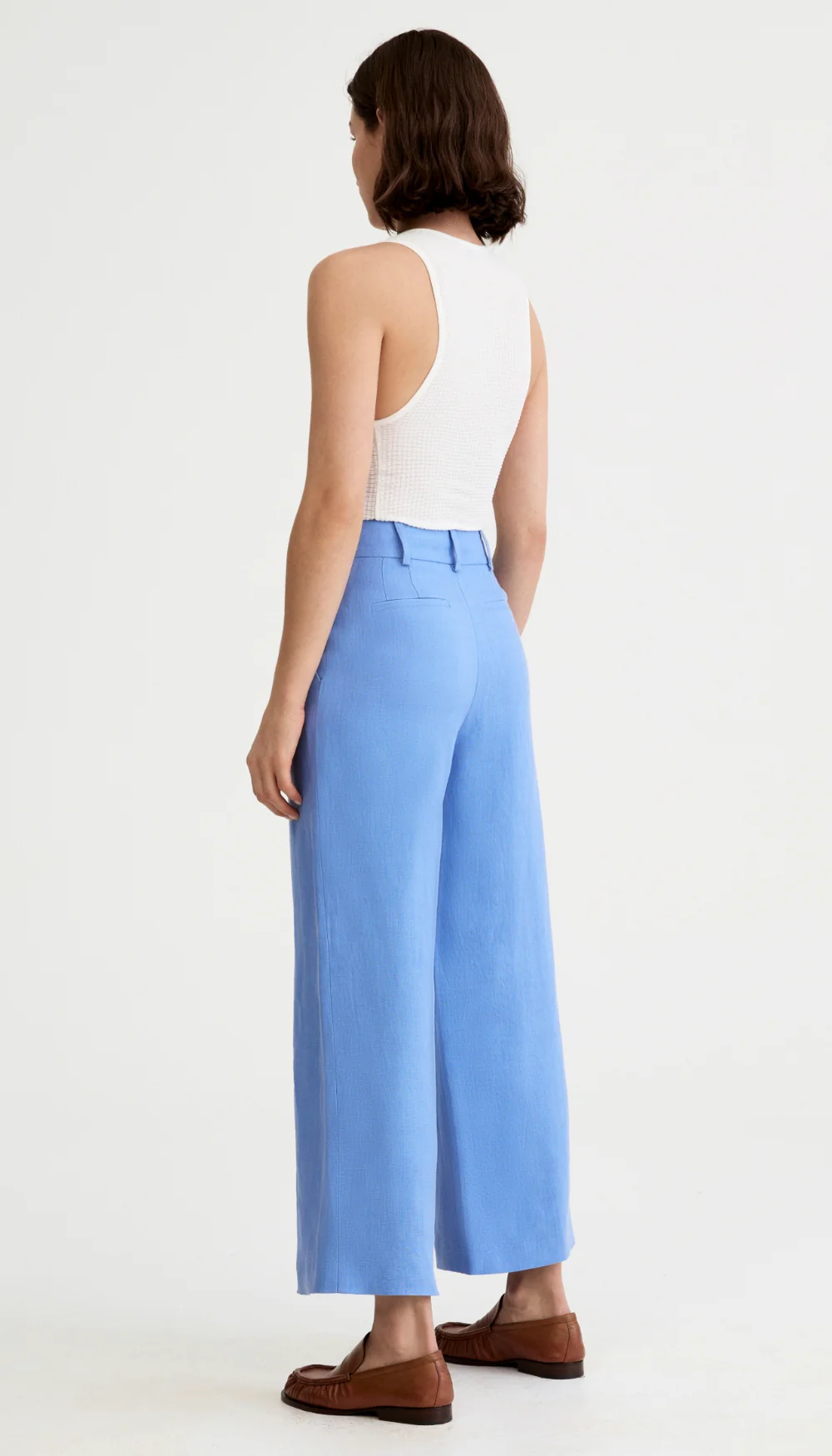 Linen Cropped Pleated Trouser - Image 2