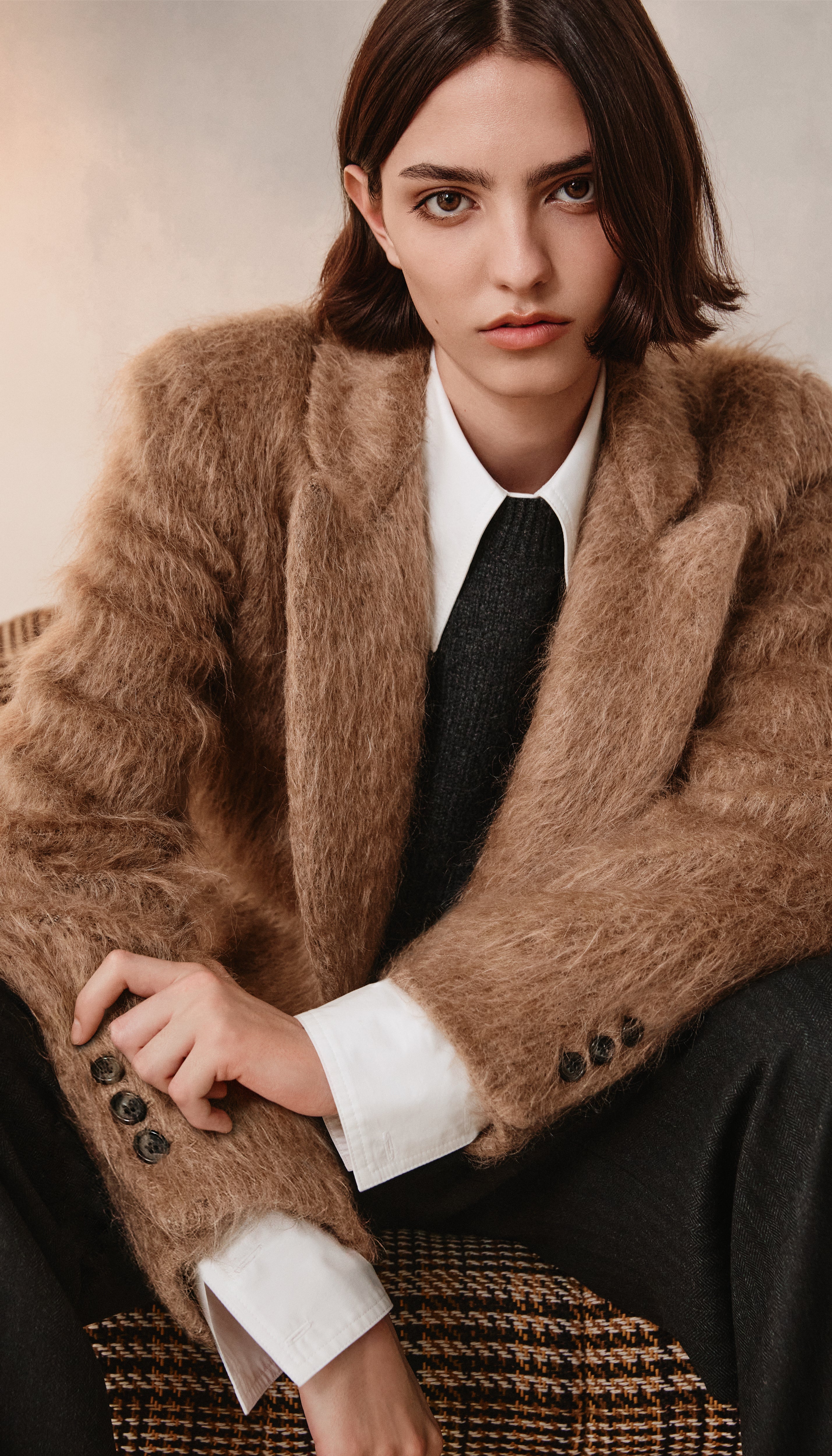 Long Lapel Outerwear Blazer - Image 5
