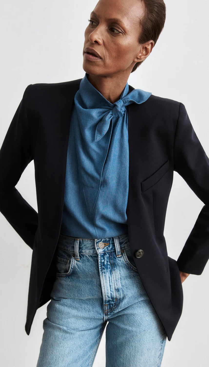 Sleeveless Bandana Neck Top - Image 4